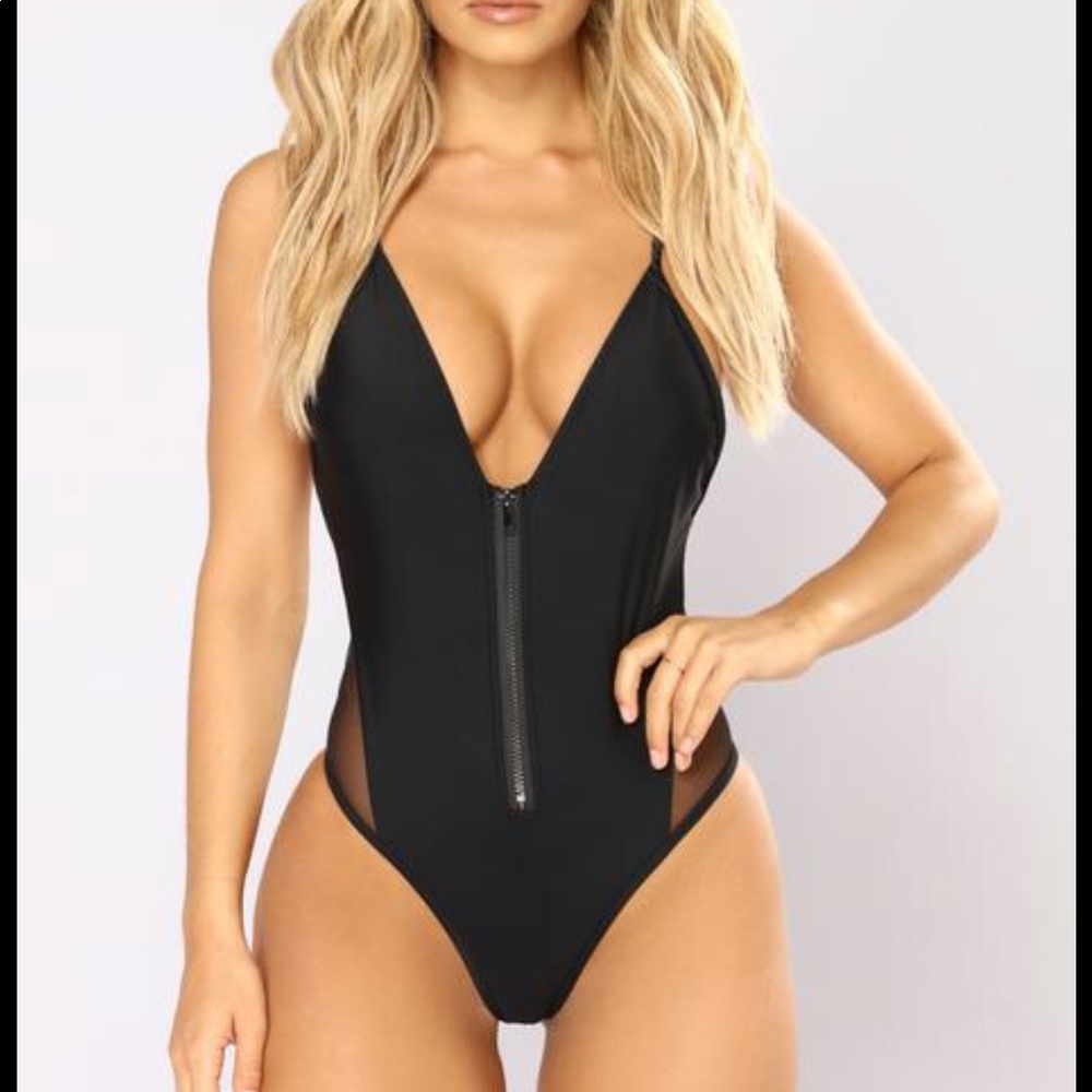 NWT FASHION NOVA “Aquarius” Swimsuit